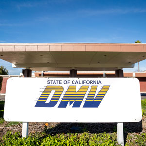 California DMV sign highlighting procedural changes affecting APS hearings and DUI cases.